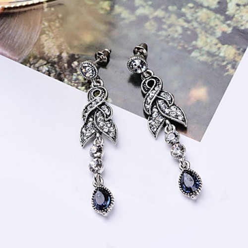 Earring Rhinestone Earrings Set Jewelry Women Wedding / Party Rhinestone / Silver Plated 1 pair Clear