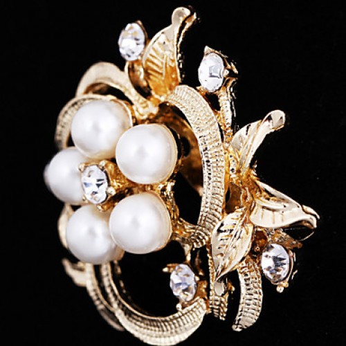 Women's Flower Brooch for Wedding Party Decoration Scarf ,Fine Jewelry,Random Color