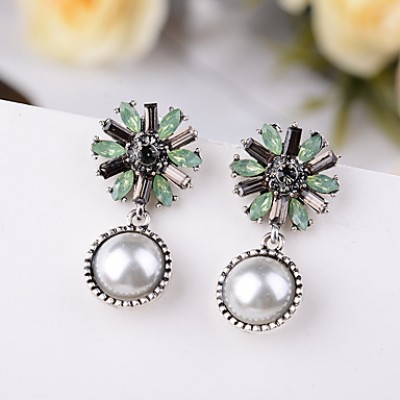 Earring Rhinestone Earrings Set Jewelry Women Wedding / Party Rhinestone / Silver Plated 1 pair Clear